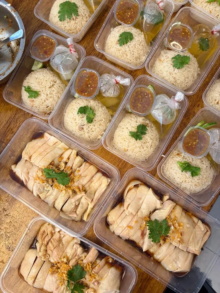 ขอบพระคุณสำหรับออเดอร์ เซ็ตไก่ฉ่ำชุดใหญ่ จำนวน 8 ชุดค่ะ🙏🏻✨