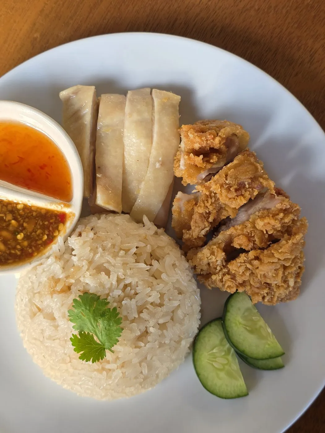 ข้าวมันไก่รวม 2 อย่าง